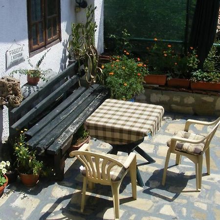 Authentic Guest Stay In The Heart Of Veliko Tarnovo Студио С Изглед Към Царевец Extérieur photo
