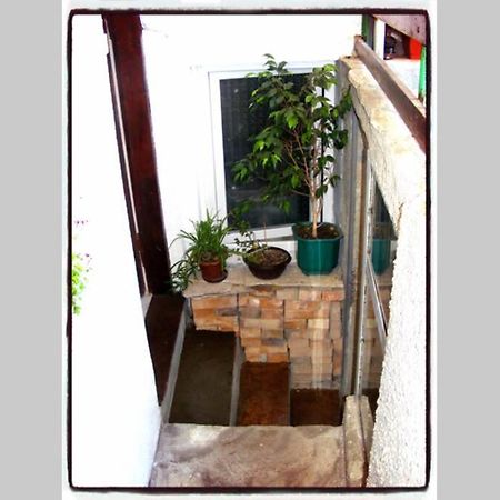 Authentic Guest Stay In The Heart Of Veliko Tarnovo Студио С Изглед Към Царевец Extérieur photo