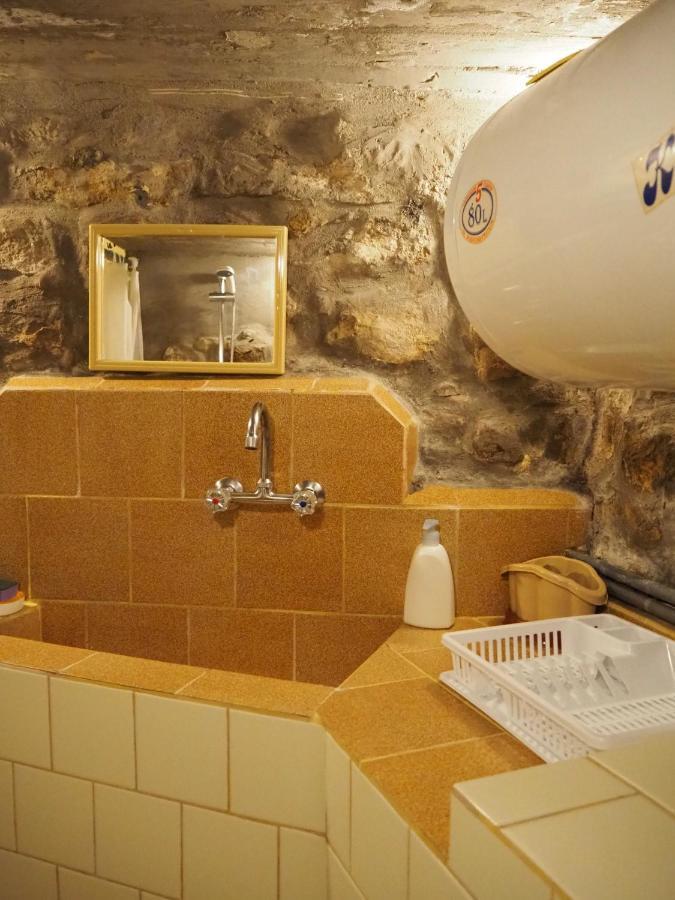 Authentic Guest Stay In The Heart Of Veliko Tarnovo Студио С Изглед Към Царевец Extérieur photo