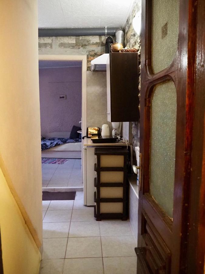 Authentic Guest Stay In The Heart Of Veliko Tarnovo Студио С Изглед Към Царевец Extérieur photo