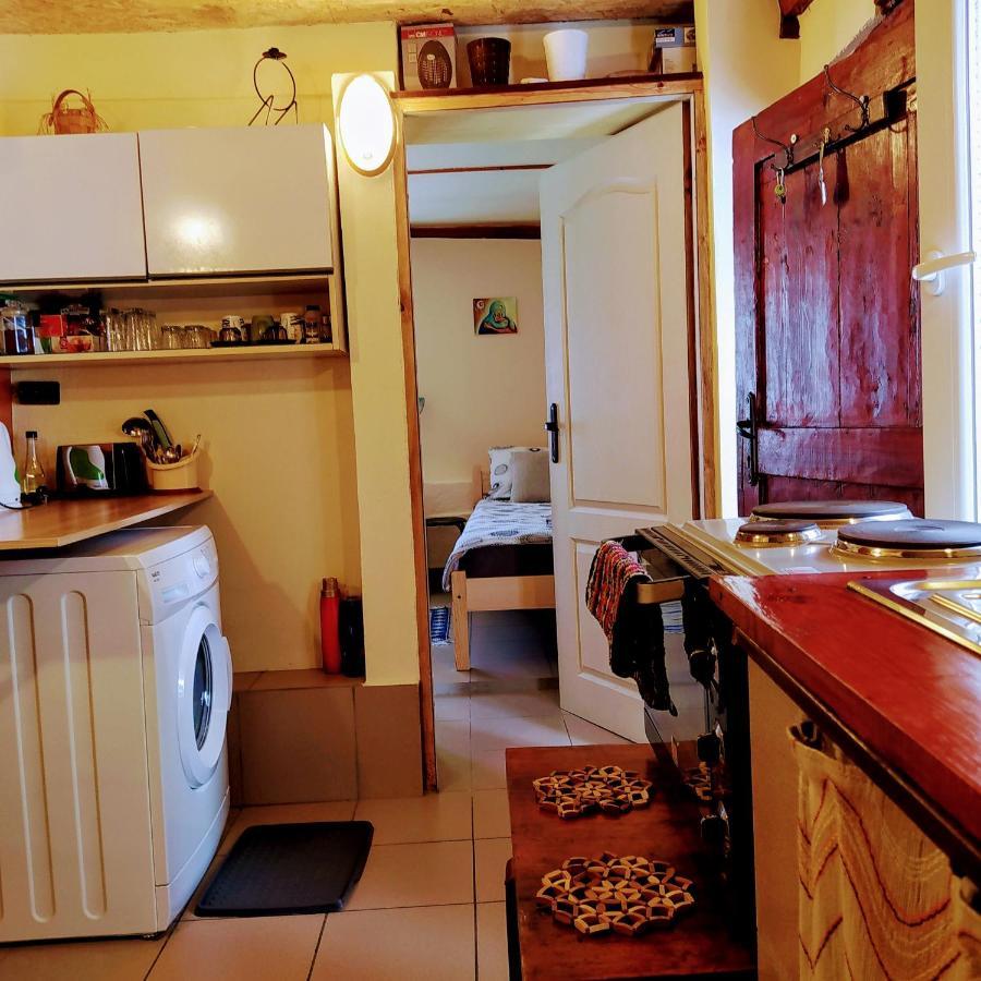 Authentic Guest Stay In The Heart Of Veliko Tarnovo Студио С Изглед Към Царевец Extérieur photo