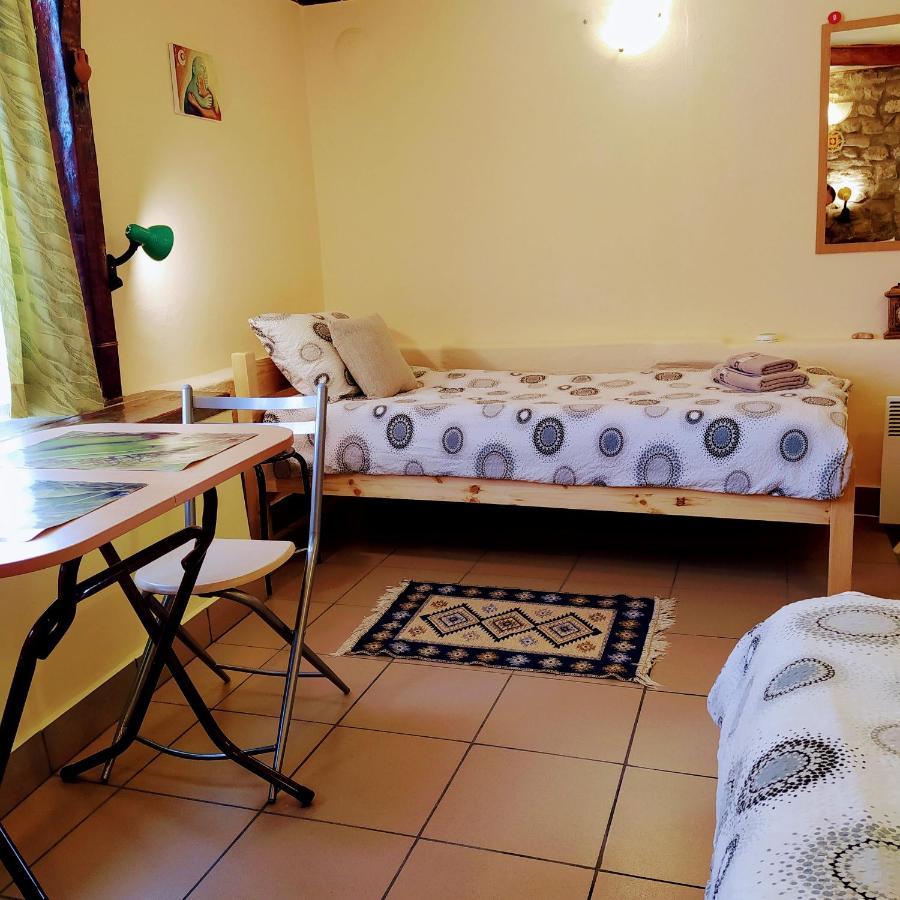 Authentic Guest Stay In The Heart Of Veliko Tarnovo Студио С Изглед Към Царевец Extérieur photo