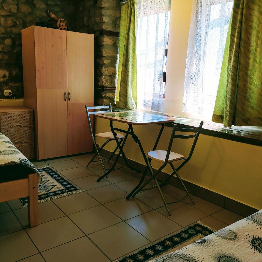 Authentic Guest Stay In The Heart Of Veliko Tarnovo Студио С Изглед Към Царевец Extérieur photo